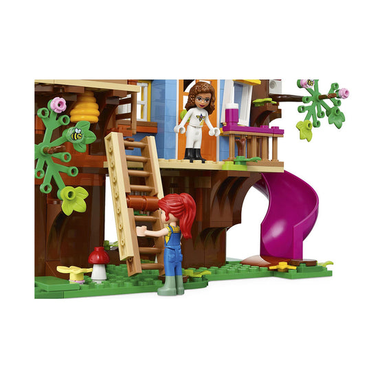 Friendship Tree House